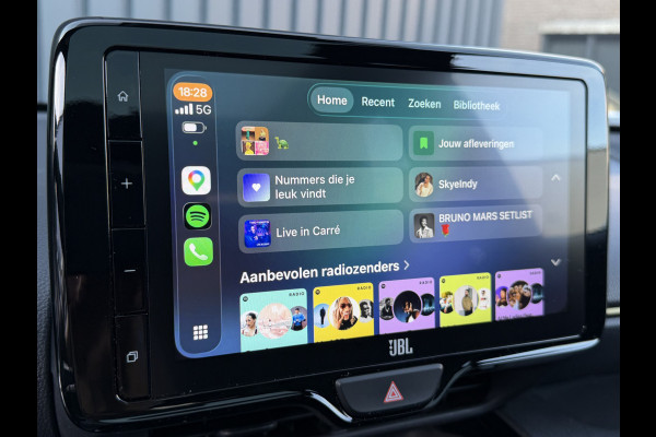 Toyota Yaris Cross 1.5 Hybrid AWD Launch Edition | Pano dak | Vol leer | Head-up | JBL | 10 jr GARANTIE | Rijklaar!!!