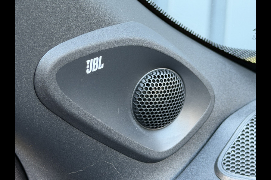 Toyota Yaris Cross 1.5 Hybrid AWD Launch Edition | Pano dak | Vol leer | Head-up | JBL | 10 jr GARANTIE | Rijklaar!!!