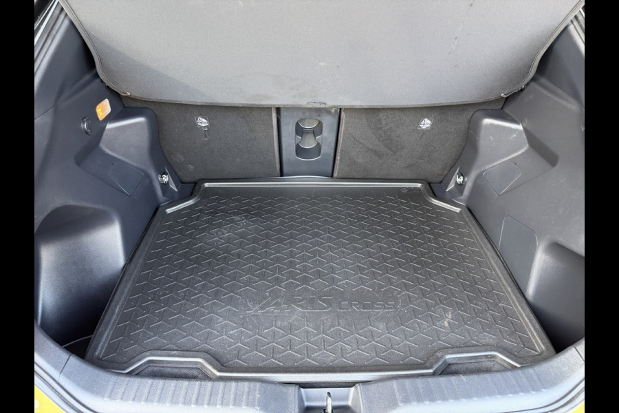 Toyota Yaris Cross 1.5 Hybrid AWD Launch Edition | Pano dak | Vol leer | Head-up | JBL | 10 jr GARANTIE | Rijklaar!!!