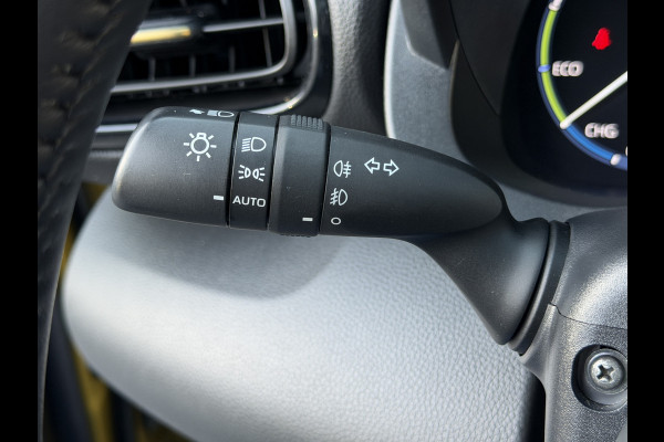 Toyota Yaris Cross 1.5 Hybrid AWD Launch Edition | Pano dak | Vol leer | Head-up | JBL | 10 jr GARANTIE | Rijklaar!!!