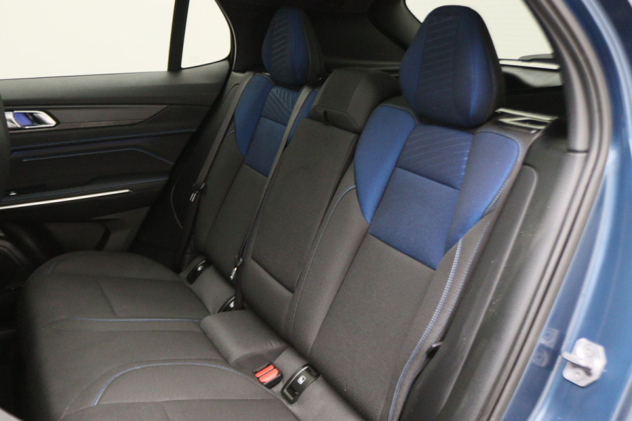 Lynk & Co 01 1.5 360° Camera, Panoramadak, ACC, Apple Carplay, Infinity Sound, DAB, 20''