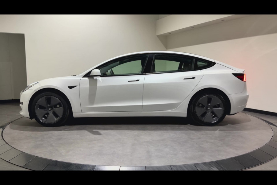 Tesla Model 3 Standard RWD Plus 60 kWh | Panoramadak | zwart leer | ACC
