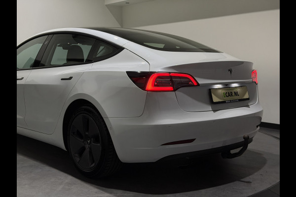 Tesla Model 3 Standard RWD Plus 60 kWh | Panoramadak | zwart leer | ACC