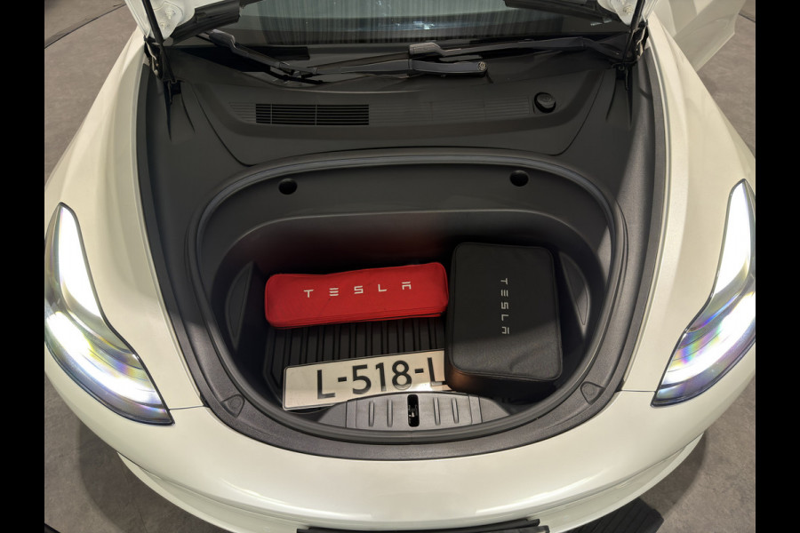 Tesla Model 3 Standard RWD Plus 60 kWh | Panoramadak | zwart leer | ACC