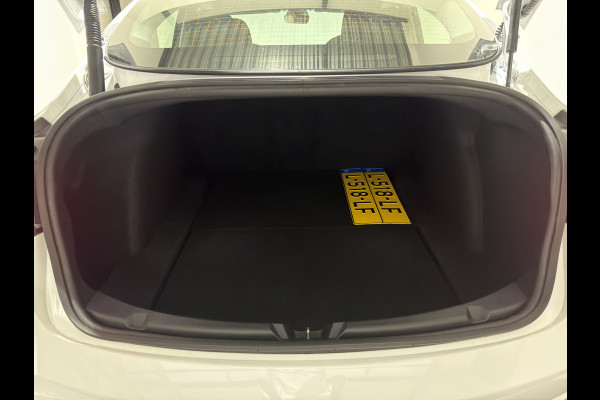 Tesla Model 3 Standard RWD Plus 60 kWh | Panoramadak | zwart leer | ACC