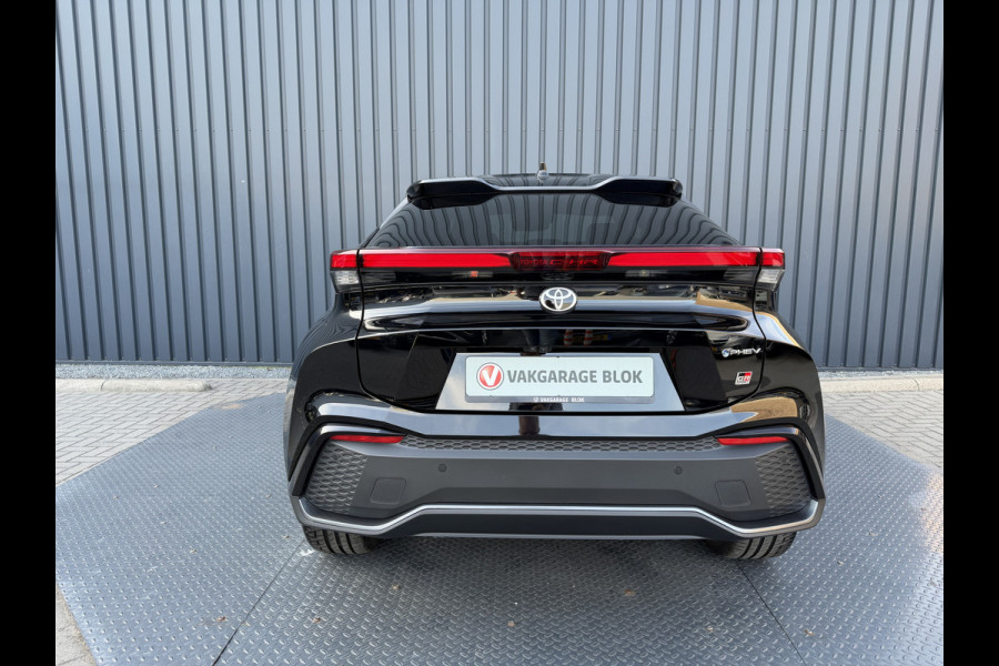 Toyota C-HR 2.0 Plug-in Hybrid 220 GR SPORT Première Edition | Alle opties | 12.000 km | 10 jr GARANTIE | Rijklaar!!
