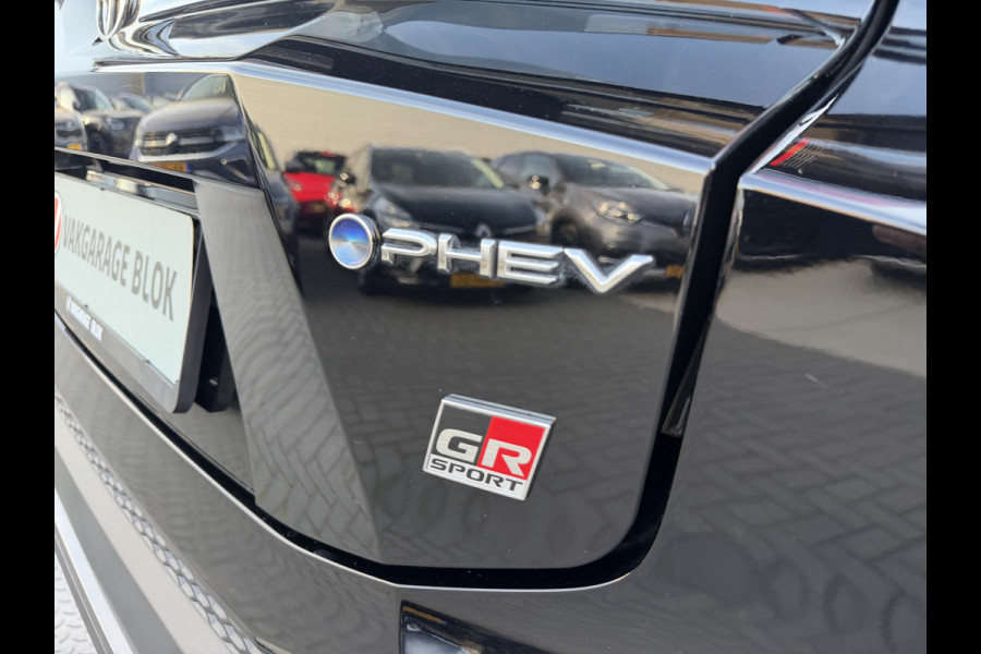 Toyota C-HR 2.0 Plug-in Hybrid 220 GR SPORT Première Edition | Alle opties | 12.000 km | 10 jr GARANTIE | Rijklaar!!