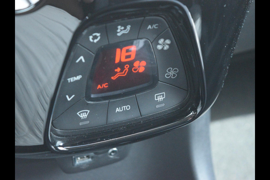 Peugeot 108 1.0 e-VTi Allure Climate control l Camera l Apple Carplay/Android Auto