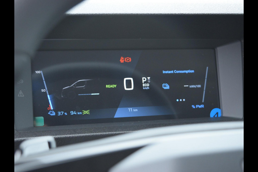 Peugeot Expert GB L3H1 75KWH LED Laadruimte verlichting  /  Houten afwerking laadruimte  /  Surround NAV pakket  /  Geïsoleerde comfort scheidingswand met vaste ruit  /  Reservewiel