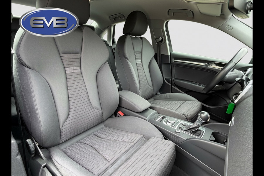 Audi A3 Limousine 1.5 TFSI 150 pk AUTOMAAT CoD Design Pro Line Plus, stoelverwarming,sportinterieur, climaat cont, parkeersensoren