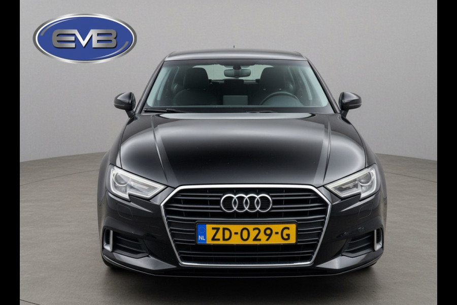 Audi A3 Limousine 1.5 TFSI 150 pk AUTOMAAT CoD Design Pro Line Plus, stoelverwarming,sportinterieur, climaat cont, parkeersensoren