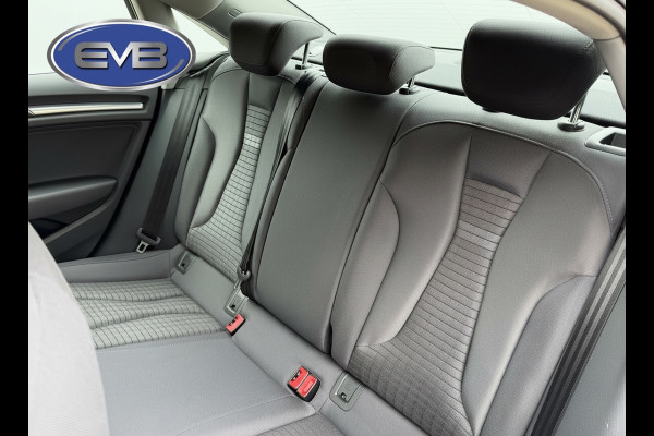 Audi A3 Limousine 1.5 TFSI 150 pk AUTOMAAT CoD Design Pro Line Plus, stoelverwarming,sportinterieur, climaat cont, parkeersensoren