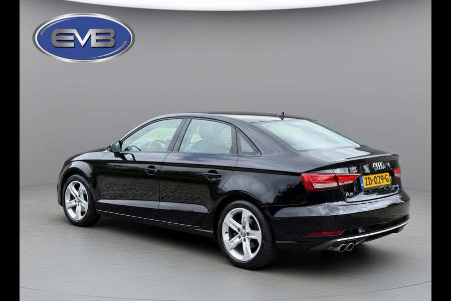 Audi A3 Limousine 1.5 TFSI 150 pk AUTOMAAT CoD Design Pro Line Plus, stoelverwarming,sportinterieur, climaat cont, parkeersensoren