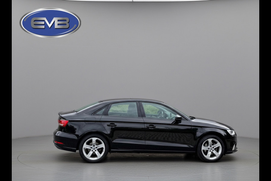 Audi A3 Limousine 1.5 TFSI 150 pk AUTOMAAT CoD Design Pro Line Plus, stoelverwarming,sportinterieur, climaat cont, parkeersensoren
