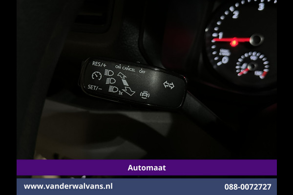 Volkswagen Crafter 2.0 TDI 141pk Automaat L3H2 L2H1 Euro6 Airco | Camera | Apple Carplay | 3000kg Trekhaak | Cruisecontrol Android Auto, Stoelverwarming, Parkeersensoren, Bijrijdersbank