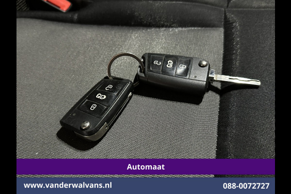Volkswagen Crafter 2.0 TDI 141pk Automaat L3H2 L2H1 Euro6 Airco | Camera | Apple Carplay | 3000kg Trekhaak | Cruisecontrol Android Auto, Stoelverwarming, Parkeersensoren, Bijrijdersbank