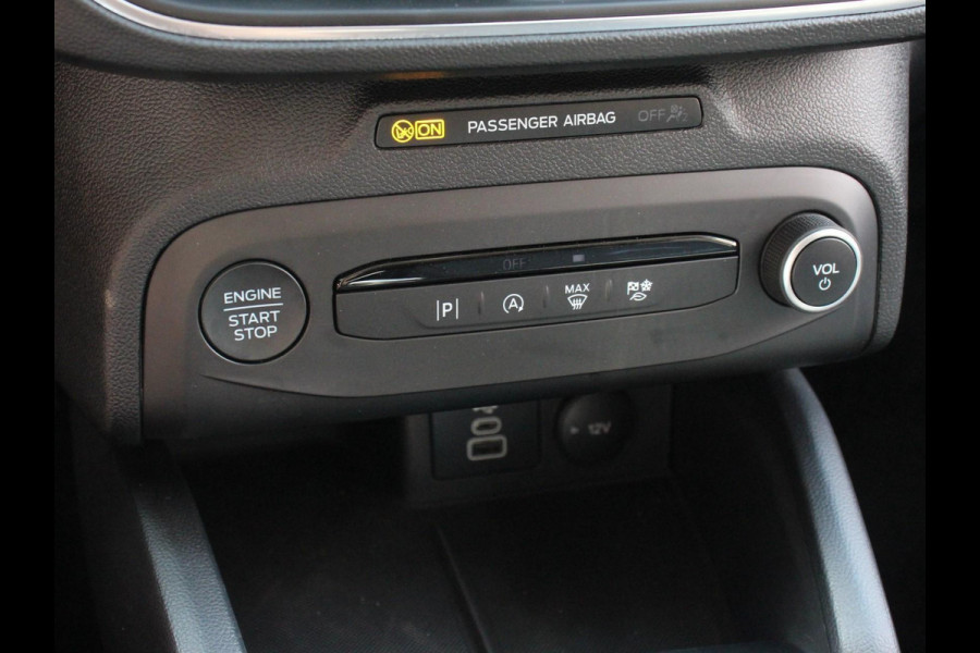 Ford FOCUS Wagon 1.0 EcoBoost 155pk Automaat Active X Navigatie Climate Control Camera Parkeer sensoren B&O Dab Led Lichtmetalen velgen