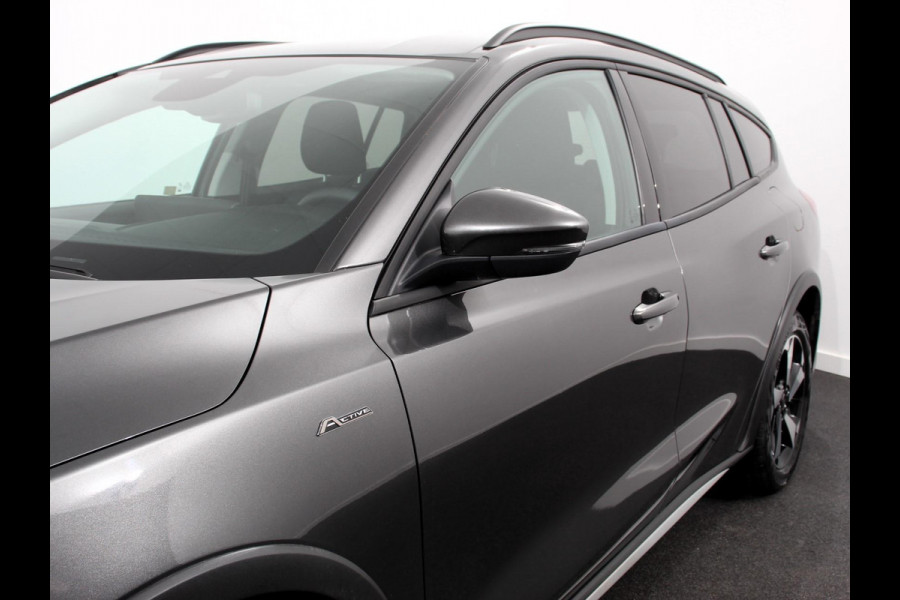 Ford FOCUS Wagon 1.0 EcoBoost 155pk Automaat Active X Navigatie Climate Control Camera Parkeer sensoren B&O Dab Led Lichtmetalen velgen