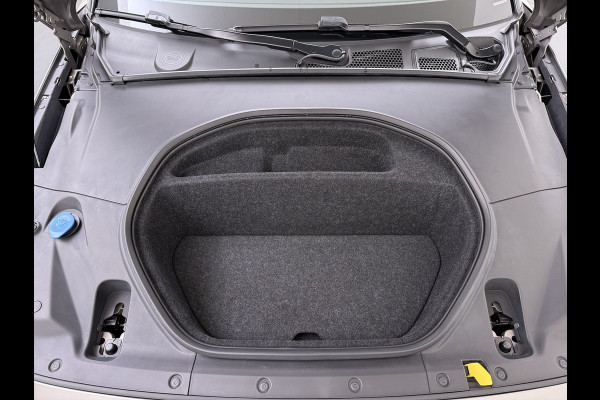 Polestar 2 Long Range Dual Motor Launch Ed. 78kWh 408PK Adap.Cruise Trekhaak Leder Panoramadak Harman&Kardon®-Audio BlindSpot 360°Camera St Keyless Draadloos Tel. Opladen Elek.Stoelen+Memory Elek.Achterklep Road-SIgn Info Lane Keeping Aid Ecc Pdc Lmv 19" Led Bluetooth 1e Eigenaar Dealeronderhouden 1.500KG Trekgewicht Zeer compleet