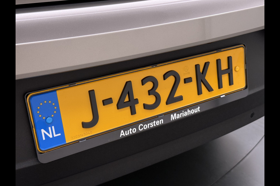 Polestar 2 Long Range Dual Motor Launch Ed. 78kWh 408PK Adap.Cruise Trekhaak Leder Panoramadak Harman&Kardon®-Audio BlindSpot 360°Camera St Keyless Draadloos Tel. Opladen Elek.Stoelen+Memory Elek.Achterklep Road-SIgn Info Lane Keeping Aid Ecc Pdc Lmv 19" Led Bluetooth 1e Eigenaar Dealeronderhouden 1.500KG Trekgewicht Zeer compleet