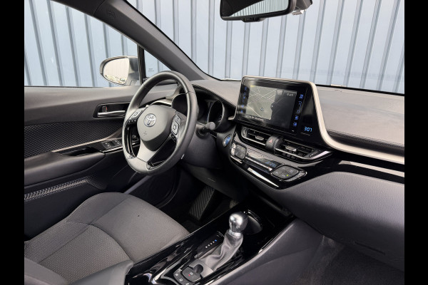 Toyota C-HR 1.8 Hybrid Bi-Tone | Dealer onderhouden | Afnm. TREKHAAK | Rijklaar!!