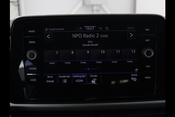 Volkswagen T-Roc 1.5 TSI Life Business | Stoelverwarming | Camera | Virtual Cockpit | Carplay | Full LED | Adaptive cruise | Navigatie | Park Assist | Climate control | DAB | Bluetooth