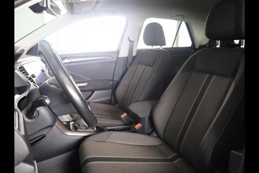 Volkswagen T-Roc 1.0 TSI 115PK | ECC airco | Parkeersensoren | Extra getint glas