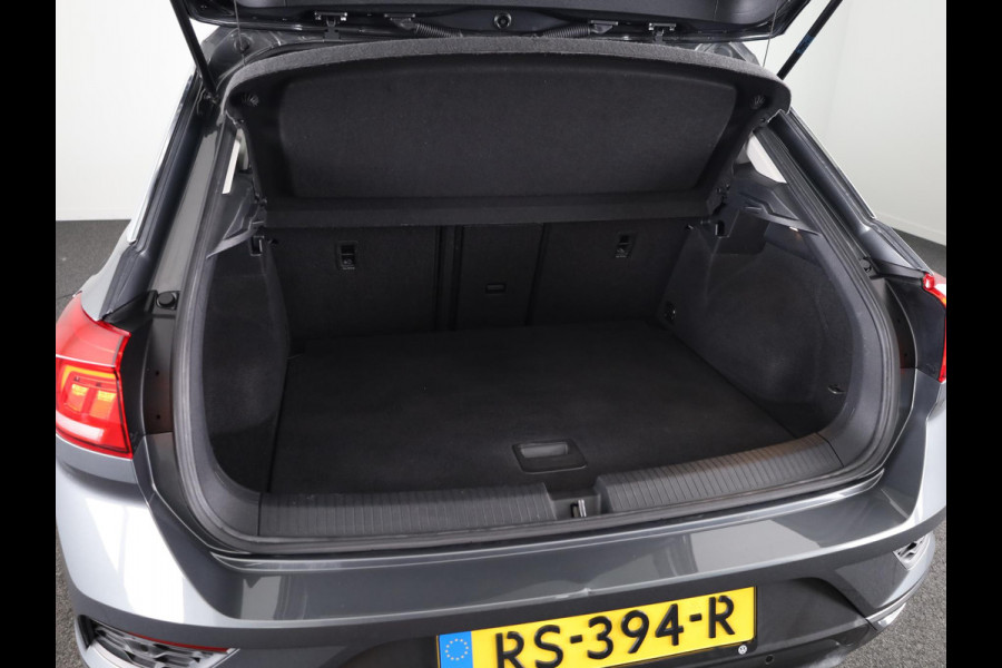Volkswagen T-Roc 1.0 TSI 115PK | ECC airco | Parkeersensoren | Extra getint glas