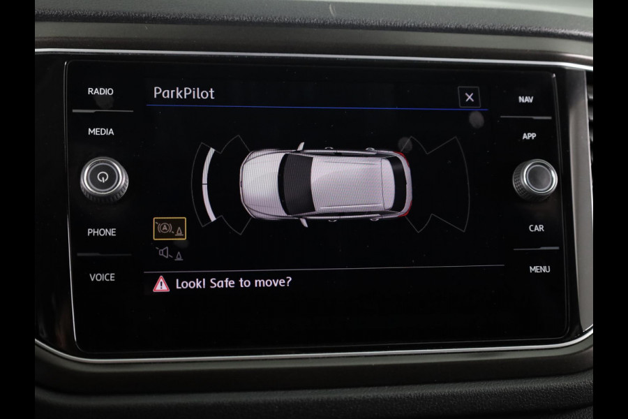 Volkswagen T-Roc 1.0 TSI 115PK | ECC airco | Parkeersensoren | Extra getint glas