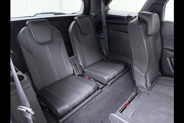 Peugeot 5008 131PK GT 7-Persoons Adap.Cruise 360°Camera 3D-Navi Ecc Apple Carplay Android Auto Keyless Black Pack Pdc Regen-Lichtsensor Privacy Glas Lmv Full-Led Isofix DAB Bluetooth Lane Assist Dodehoekdetectie 1e Eigenaar Dealeronderhouden Origineel Nederlandse Auto