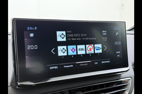 Peugeot 5008 131PK GT 7-Persoons Adap.Cruise 360°Camera 3D-Navi Ecc Apple Carplay Android Auto Keyless Black Pack Pdc Regen-Lichtsensor Privacy Glas Lmv Full-Led Isofix DAB Bluetooth Lane Assist Dodehoekdetectie 1e Eigenaar Dealeronderhouden Origineel Nederlandse Auto