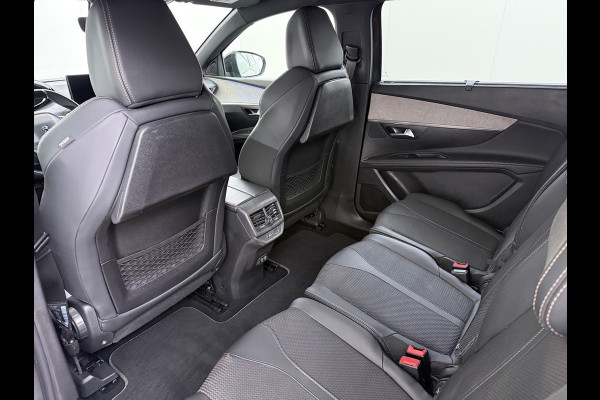 Peugeot 5008 131PK GT 7-Persoons Adap.Cruise 360°Camera 3D-Navi Ecc Apple Carplay Android Auto Keyless Black Pack Pdc Regen-Lichtsensor Privacy Glas Lmv Full-Led Isofix DAB Bluetooth Lane Assist Dodehoekdetectie 1e Eigenaar Dealeronderhouden Origineel Nederlandse Auto