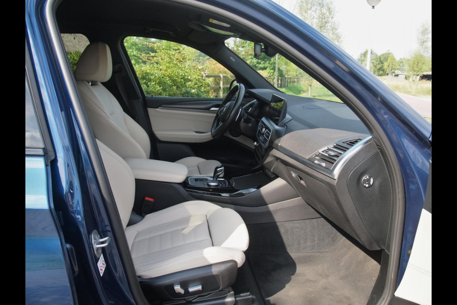 BMW X3 xDrive30e Business Edition Plus | Facelift Model | M-Pakket | 360 Camera | Harman Kardon | Trekhaak | LED-Laser | 21 Inch |