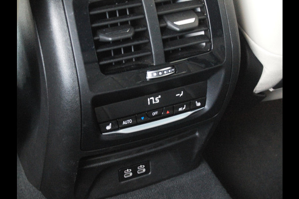 BMW X3 xDrive30e Business Edition Plus | Facelift Model | M-Pakket | 360 Camera | Harman Kardon | Trekhaak | LED-Laser | 21 Inch |