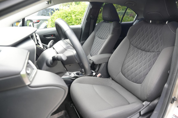 Toyota Corolla 1.5 Cruise Clima LED Automaat!