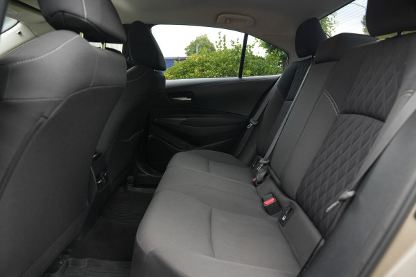 Toyota Corolla 1.5 Cruise Clima LED Automaat!