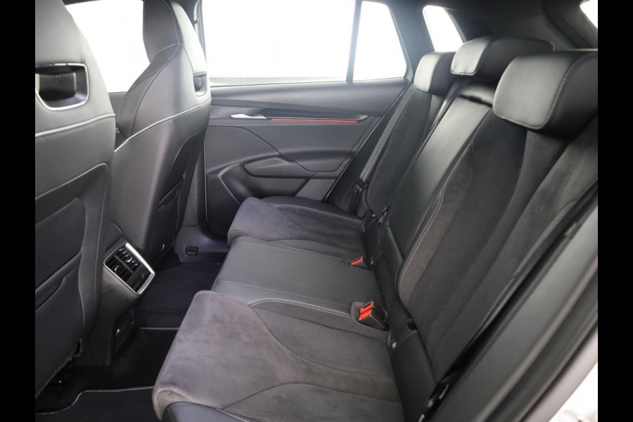Škoda Elroq 85 Sportline 286 pk | Navigatie | Parkeersensoren | Achteruitrijcamera | Keyless | Matrix LED koplampen |