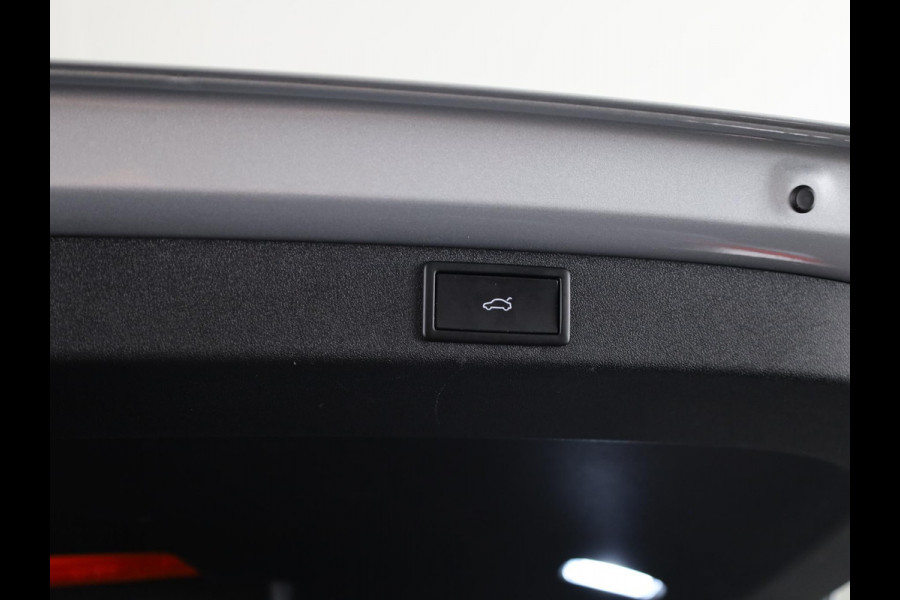 Škoda Elroq 85 Sportline 286 pk | Navigatie | Parkeersensoren | Achteruitrijcamera | Keyless | Matrix LED koplampen |