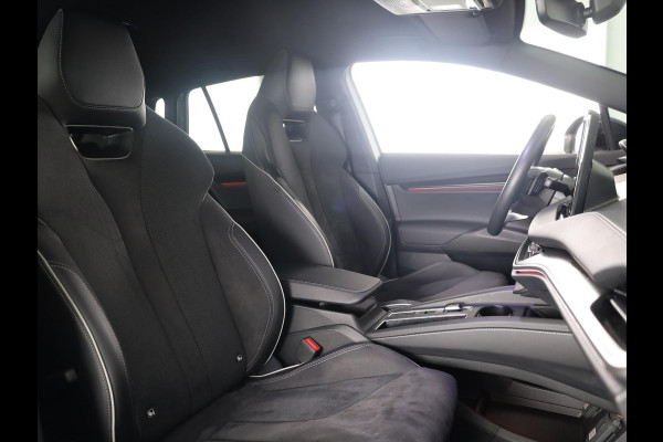 Škoda Elroq 85 Sportline 286 pk | Navigatie | Parkeersensoren | Achteruitrijcamera | Keyless | Matrix LED koplampen |