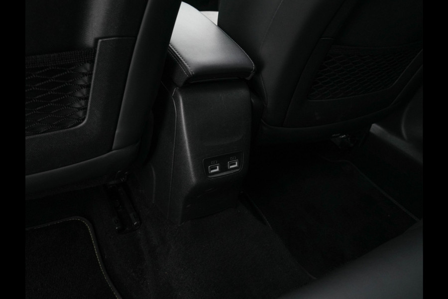 Peugeot e-2008 EV GT Pack 50 kWh [3-Fase-11kW] {SoH-88%} (INCL-BTW) * HEATPUMP | PANO |  LEATHER-ALCANTARA| DIGI-COCKPIT | FULL-LED | BLIS | KEYLESS | CAMERA | CARPLAY | DAB+ | NAVI-FULLMAP | ECC | PDC | SPORTSEATS | AMBIENTLIGHT | PRIVACY-GLASS |