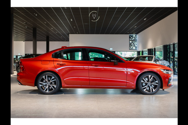 Volvo S60 2.0 T6 AWD Twin Engine R-Design Harman-Kardon|ACC|Keyless|18"|Verw-sportstoelen|Camera|Aut8