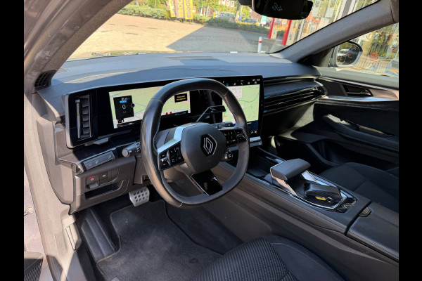 Renault Austral 1.2 E-Tech full hybrid 200 techno esprit Alpine Trekhaak / Virtual cockpit / CarPlay / Camera / P-sensoren rondom