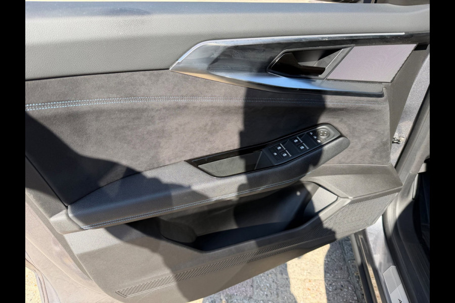 Renault Austral 1.2 E-Tech full hybrid 200 techno esprit Alpine Trekhaak / Virtual cockpit / CarPlay / Camera / P-sensoren rondom
