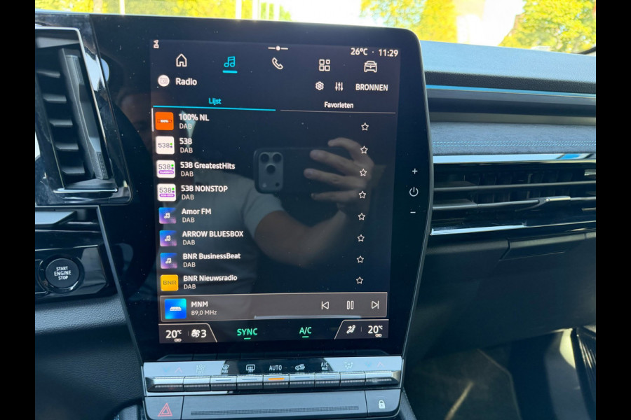 Renault Austral 1.2 E-Tech full hybrid 200 techno esprit Alpine Trekhaak / Virtual cockpit / CarPlay / Camera / P-sensoren rondom