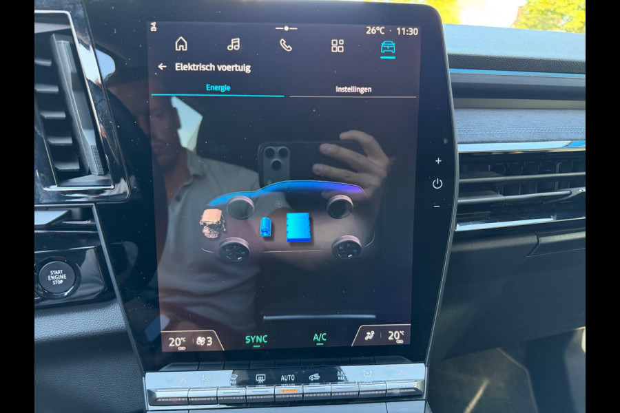 Renault Austral 1.2 E-Tech full hybrid 200 techno esprit Alpine Trekhaak / Virtual cockpit / CarPlay / Camera / P-sensoren rondom