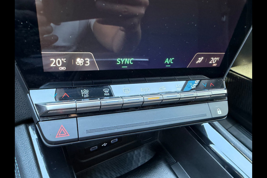 Renault Austral 1.2 E-Tech full hybrid 200 techno esprit Alpine Trekhaak / Virtual cockpit / CarPlay / Camera / P-sensoren rondom