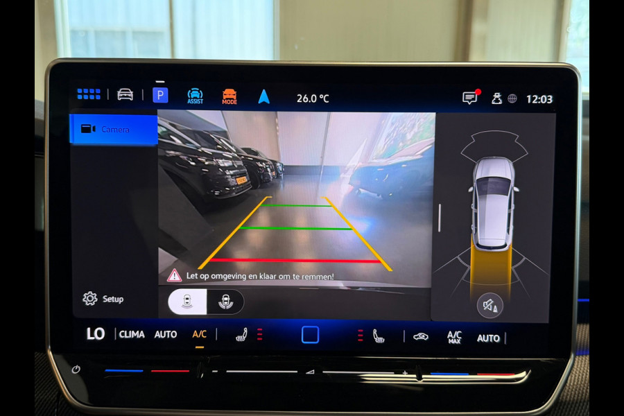 Volkswagen Golf 1.5 eTSI R-Line 8.5 Facelift Panorama ACC Camera