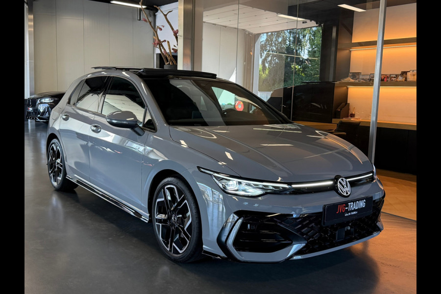 Volkswagen Golf 1.5 eTSI R-Line 8.5 Facelift Panorama ACC Camera