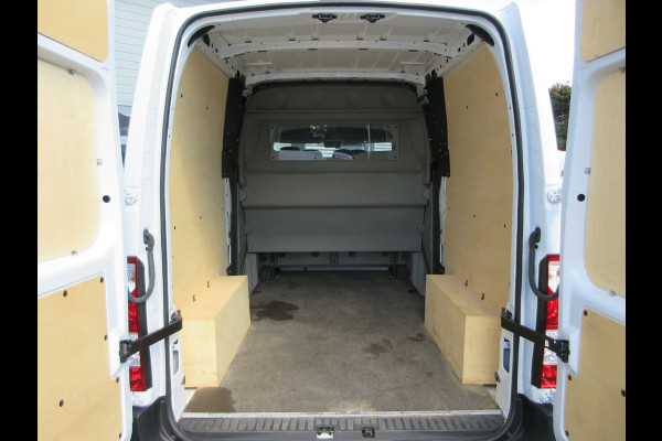 Renault Master T35 2.3 dCi 150 L2H2 DC 7 persoons dubbel cabine