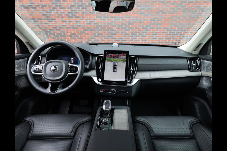 Volvo XC90 T8 AWD Ultra Bright | Pano - HUD - Bowers&Wilkins